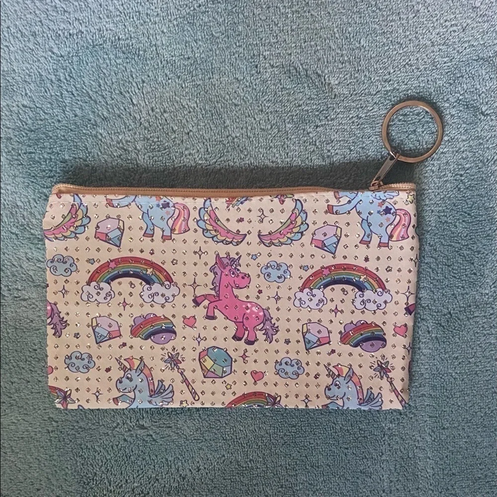 NWT-GIRLS UNICORN BACKPACK WITH A BUNDLE OF ACCESSORIES
